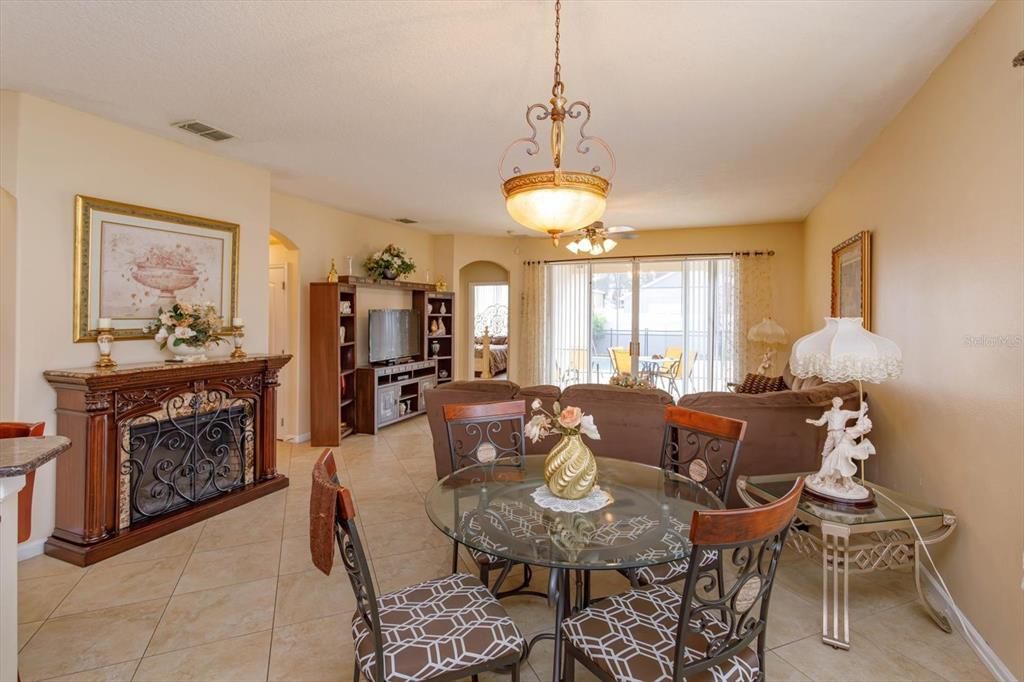 For Sale: $430,000 (4 beds, 2 baths, 2091 Square Feet)