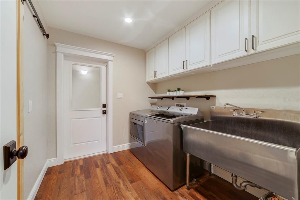 Large laundry room