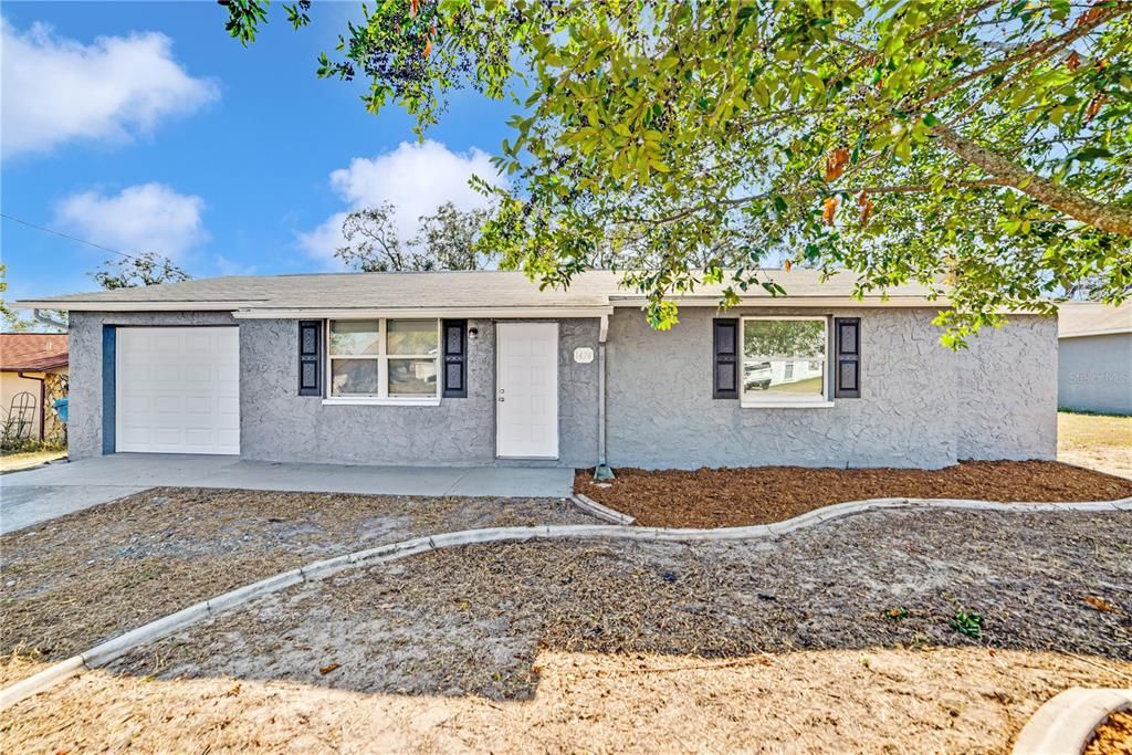 For Sale: $269,990 (3 beds, 2 baths, 1386 Square Feet)