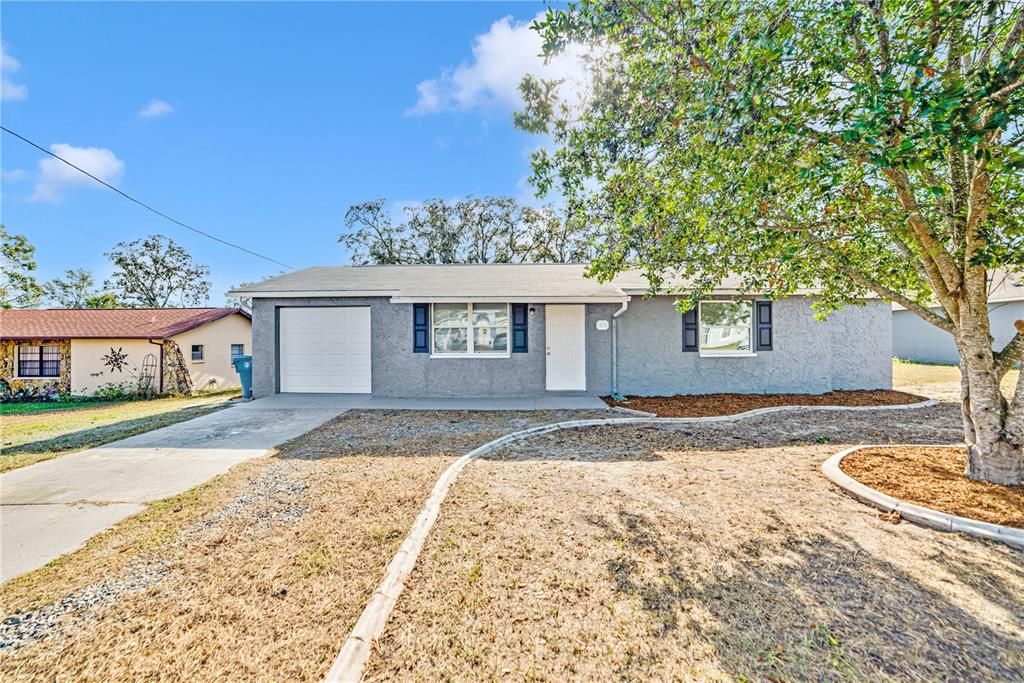 For Sale: $269,990 (3 beds, 2 baths, 1386 Square Feet)