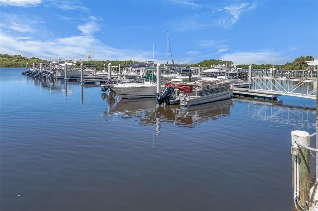 For Sale: $899,950 (3 beds, 2 baths, 1986 Square Feet)