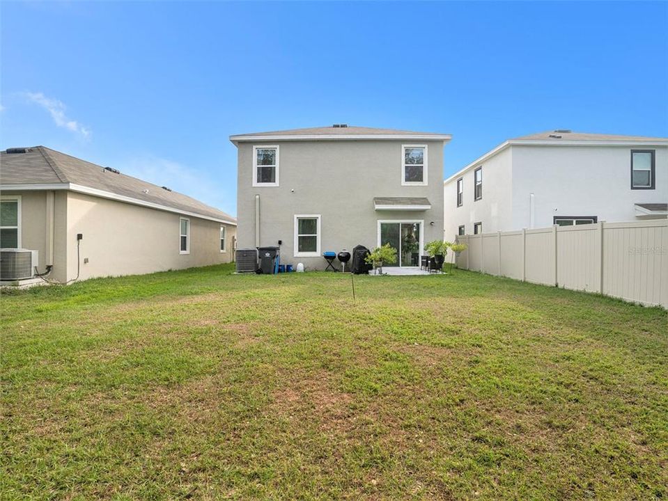 17012 OVAL RUM DRWIMAUMA, FL 33598 - BAckyard