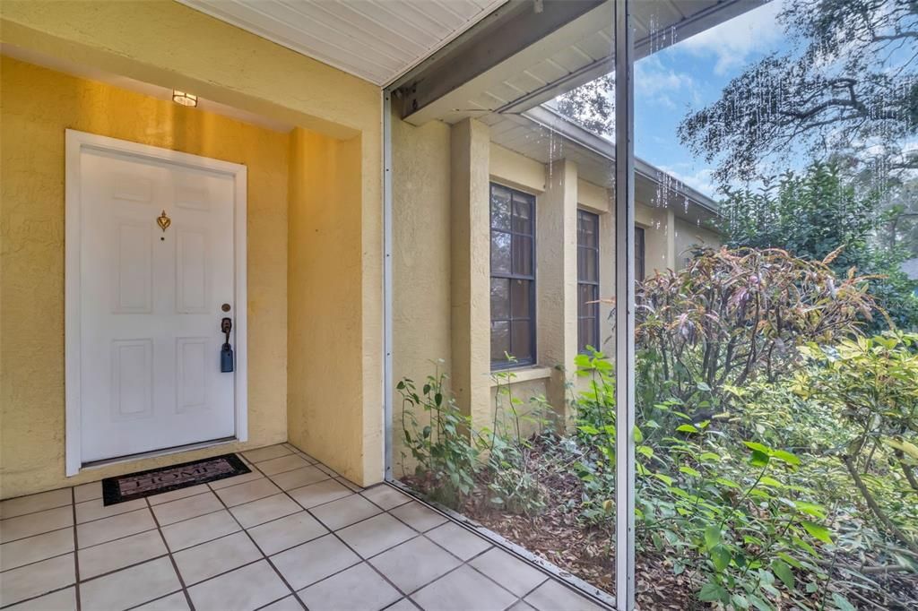 Front Entry/Screened Porch