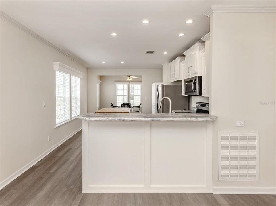 View from Livingroom to Kitchen