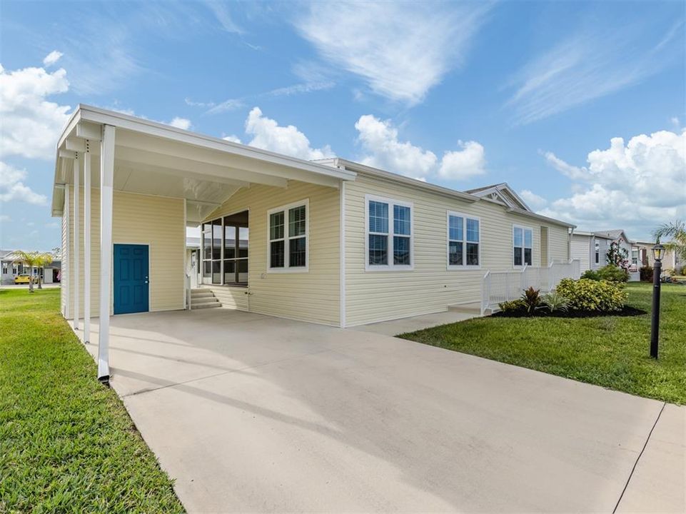 Carport /Storage shed