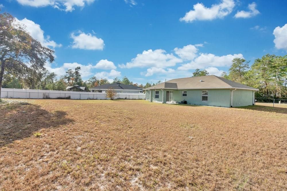 For Sale: $295,000 (3 beds, 2 baths, 1461 Square Feet)