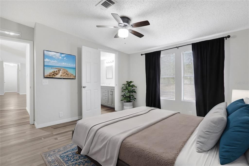 For Sale: $232,900 (3 beds, 2 baths, 1620 Square Feet)