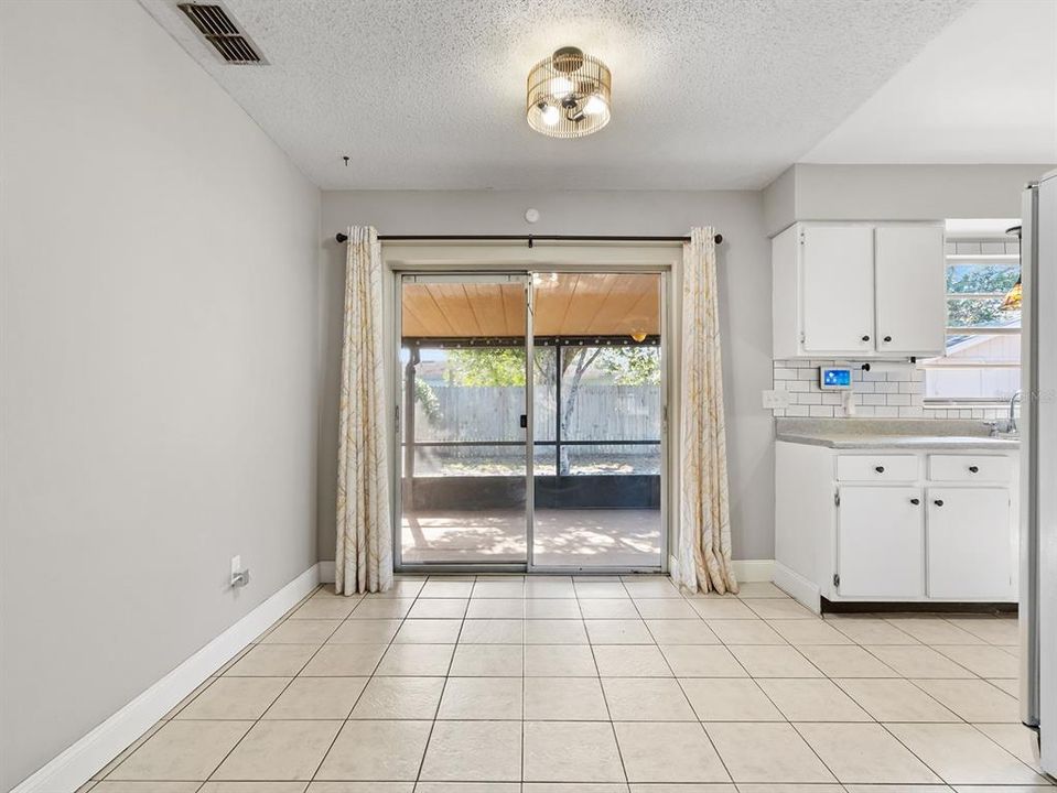 For Sale: $304,500 (3 beds, 2 baths, 1120 Square Feet)