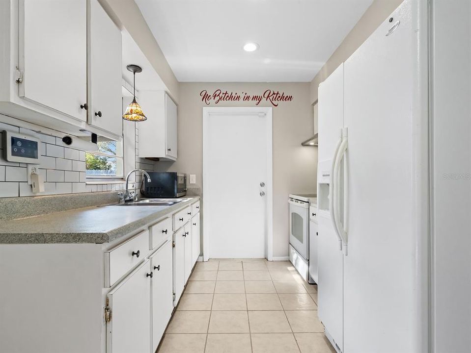 For Sale: $304,500 (3 beds, 2 baths, 1120 Square Feet)