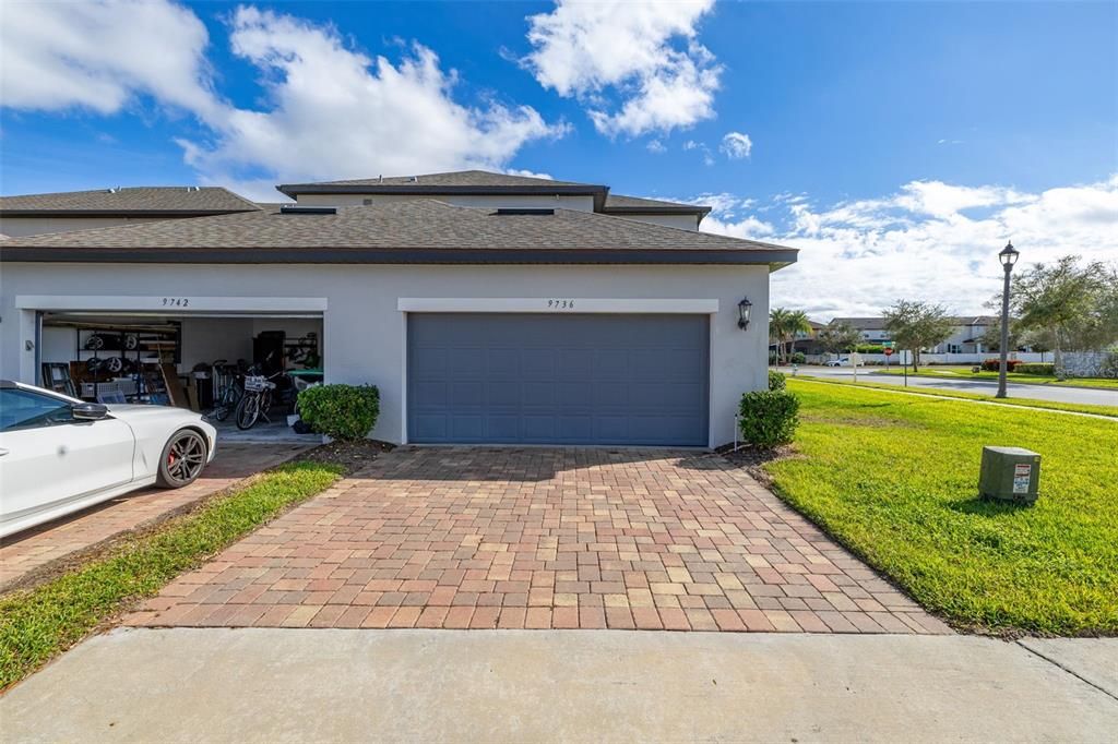 For Sale: $499,900 (3 beds, 2 baths, 1937 Square Feet)