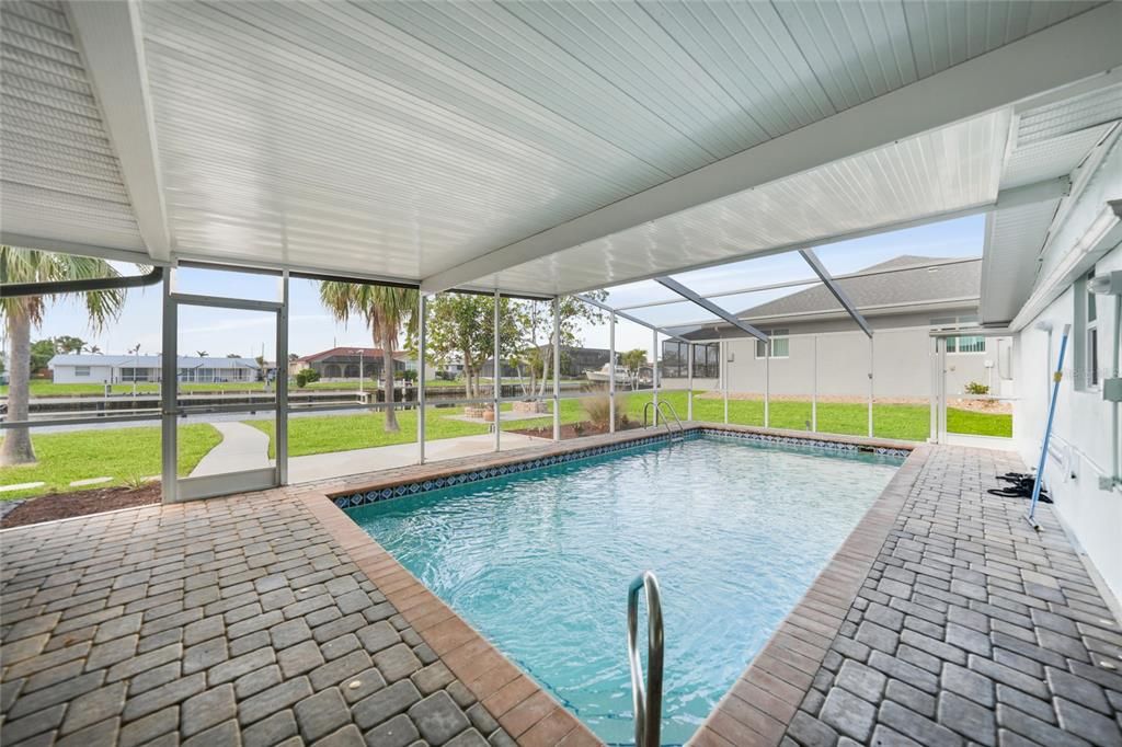 Large, Paver Lanai, Heated Pool