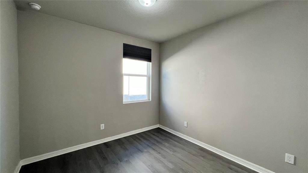 For Rent: $2,000 (3 beds, 2 baths, 1484 Square Feet)