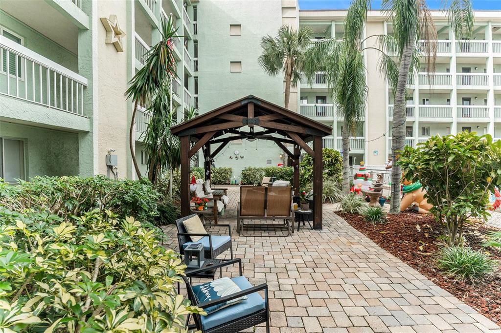 Outdoor Sitting Area