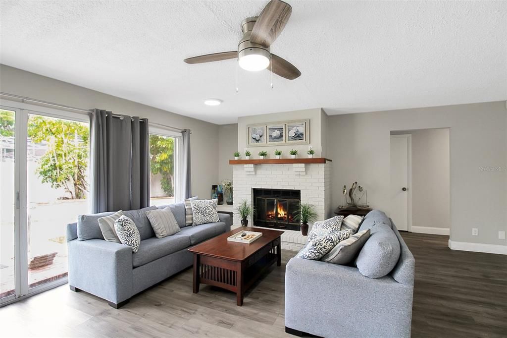 出租: $7,000 (3 贝兹, 2 浴室, 1846 平方英尺)