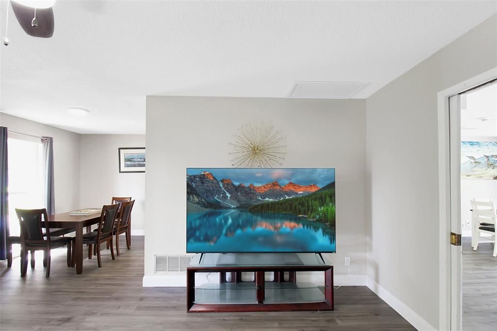 出租: $7,000 (3 贝兹, 2 浴室, 1846 平方英尺)