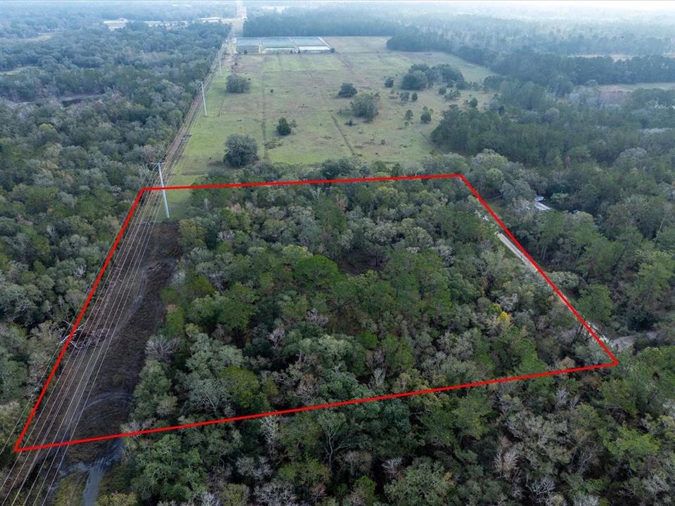 На продажу: $235,000 (4.90 acres)