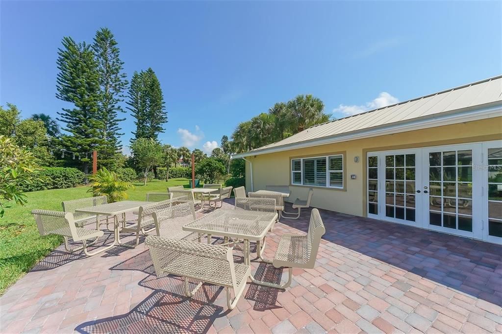 clubhouse patio