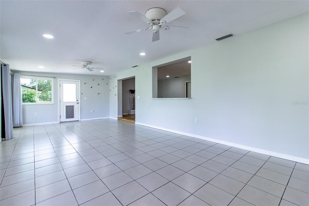 待售: $995,000 (3 贝兹, 2 浴室, 2298 平方英尺)