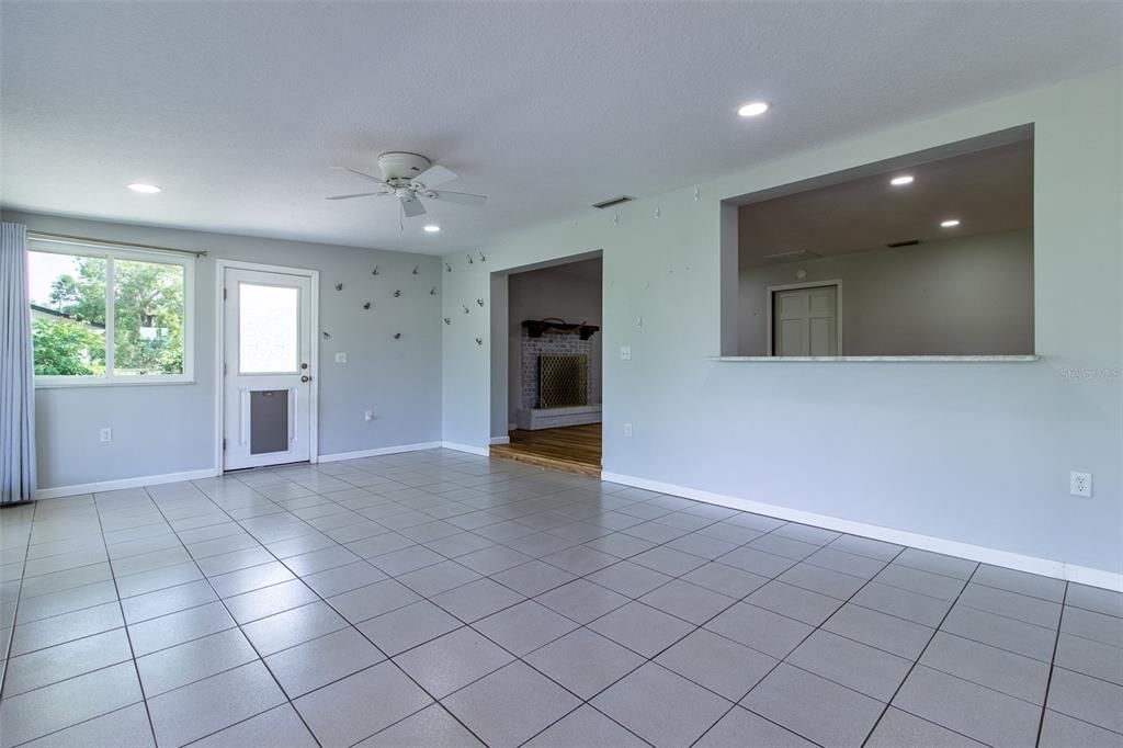 待售: $995,000 (3 贝兹, 2 浴室, 2298 平方英尺)