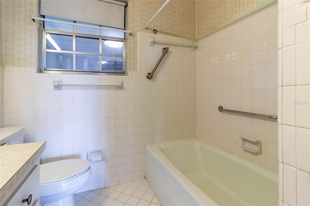 待售: $995,000 (3 贝兹, 2 浴室, 2298 平方英尺)