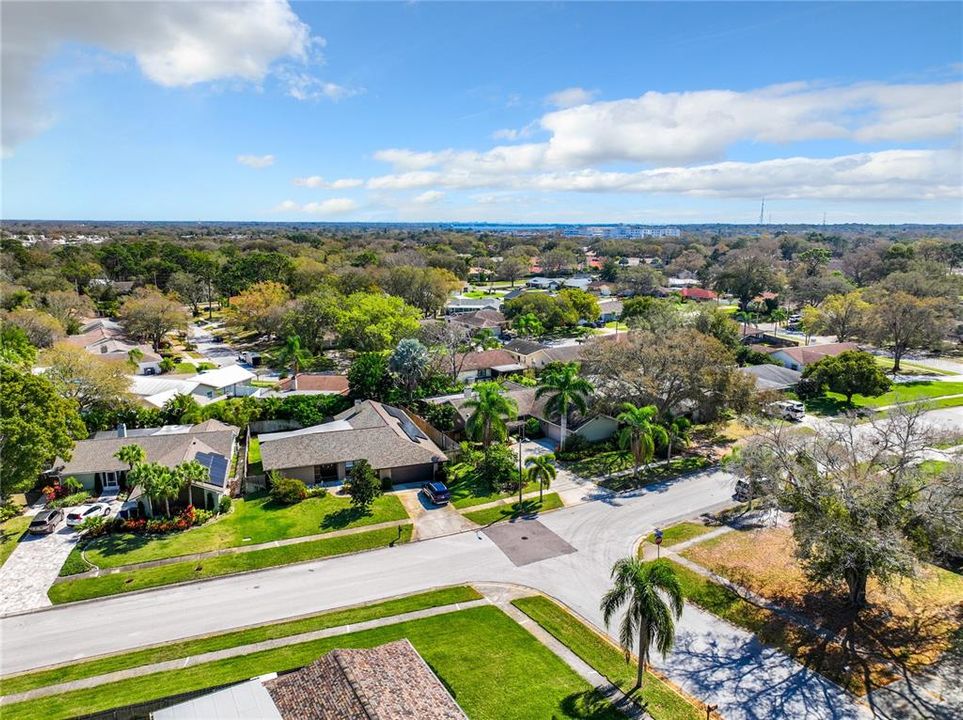 For Sale: $639,000 (4 beds, 2 baths, 1969 Square Feet)