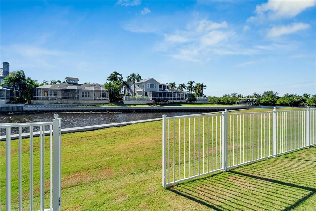 For Sale: $1,099,000 (4 beds, 3 baths, 2625 Square Feet)