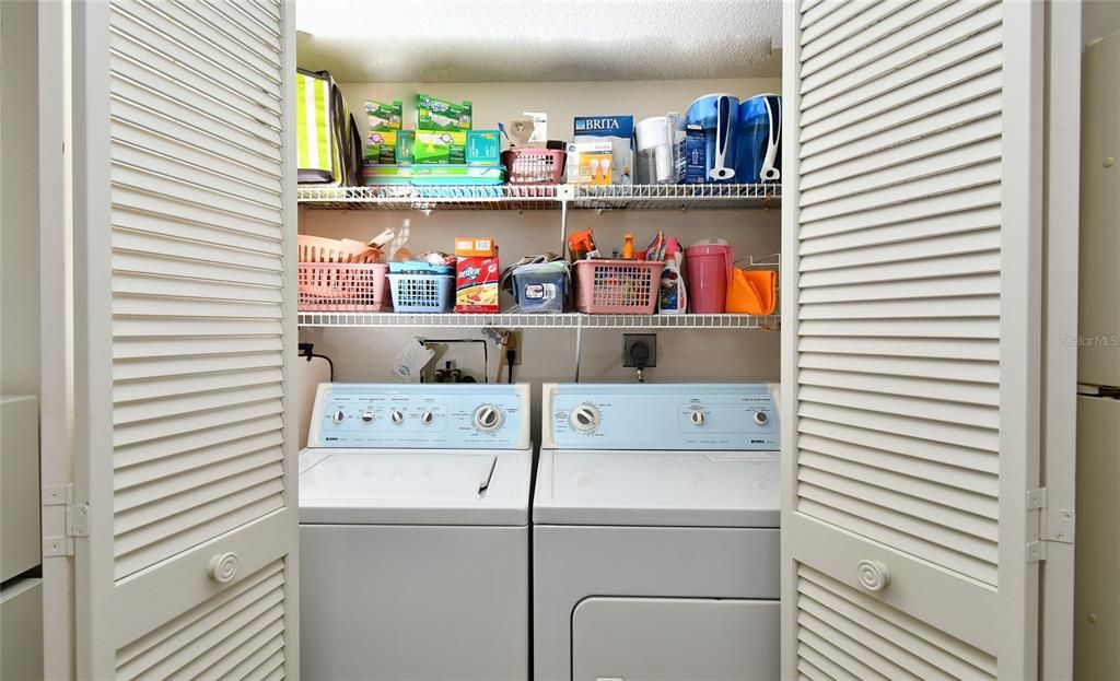 Kitchen washer and dryer space