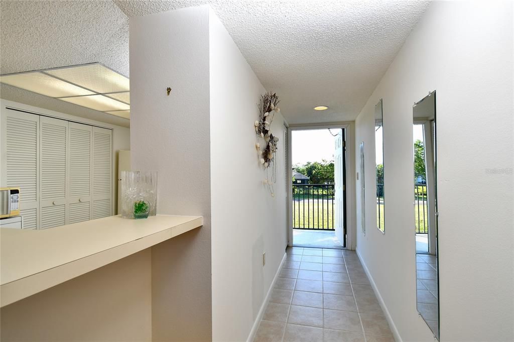 Foyer into unit