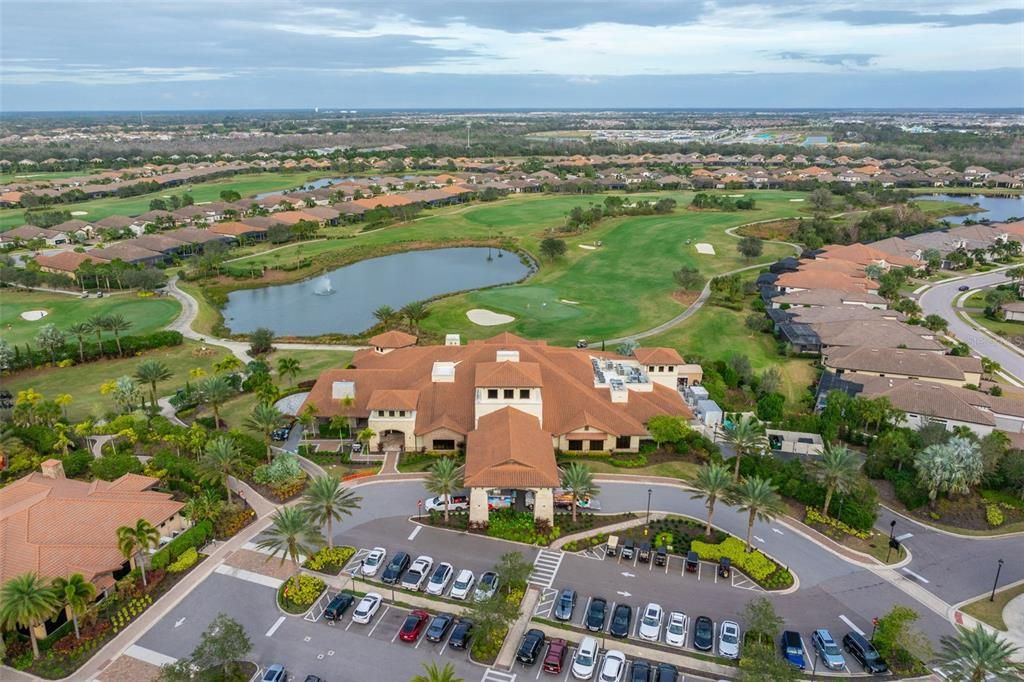 Culinary Center ant the 18th hole