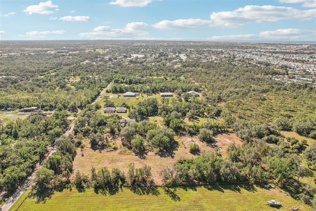 На продажу: $729,000 (5.00 acres)