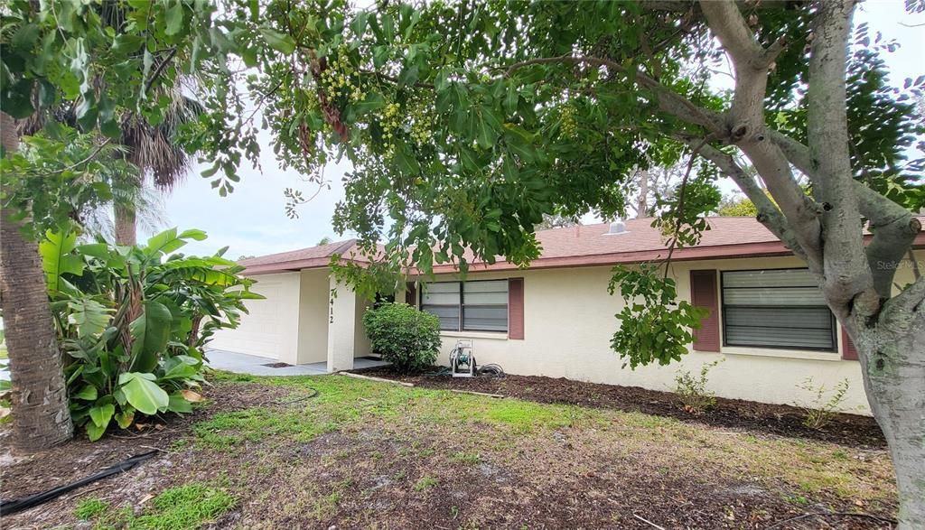 Recently Rented: $2,700 (3 beds, 2 baths, 1608 Square Feet)