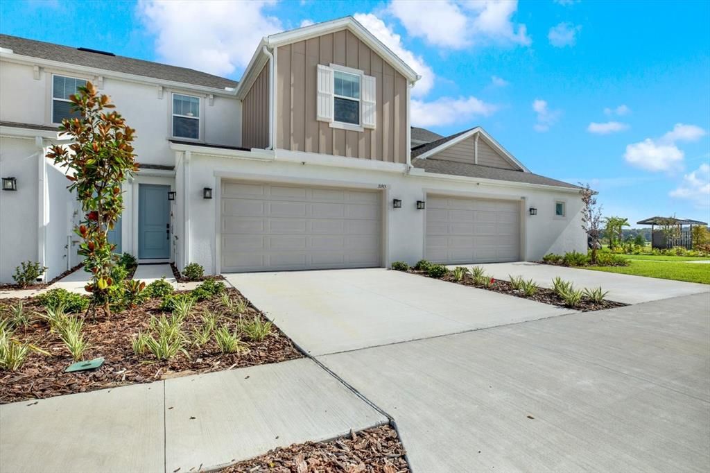 Recently Rented: $2,439 (3 beds, 2 baths, 1749 Square Feet)