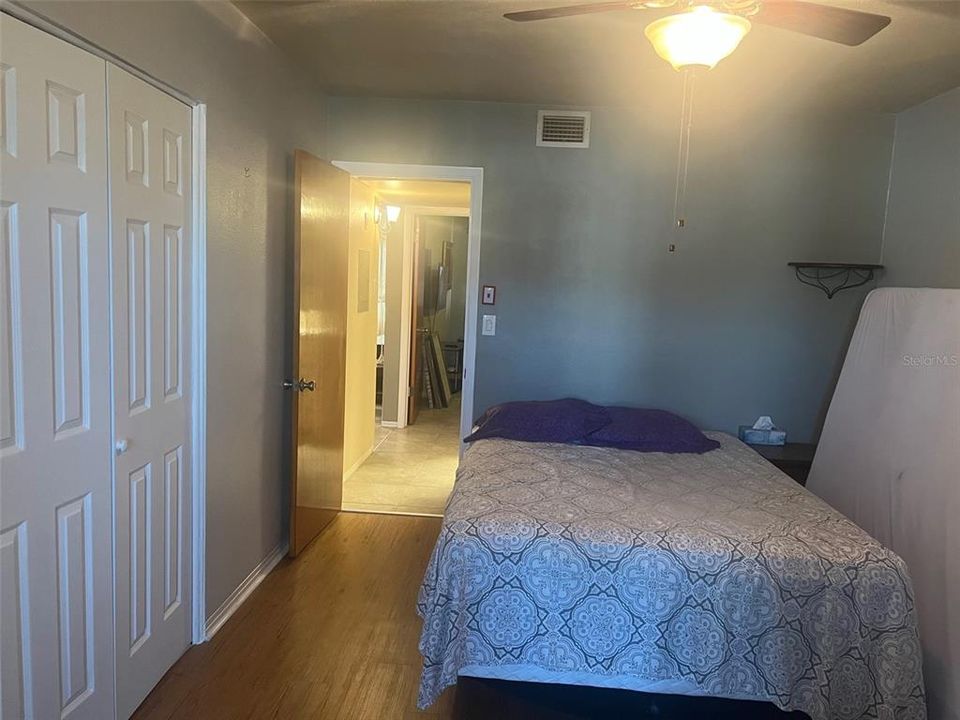 For Rent: $1,650 (2 beds, 1 baths, 1135 Square Feet)