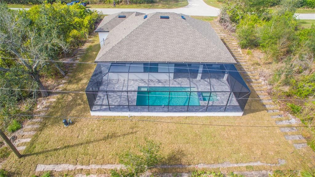 For Sale: $499,900 (3 beds, 2 baths, 1884 Square Feet)