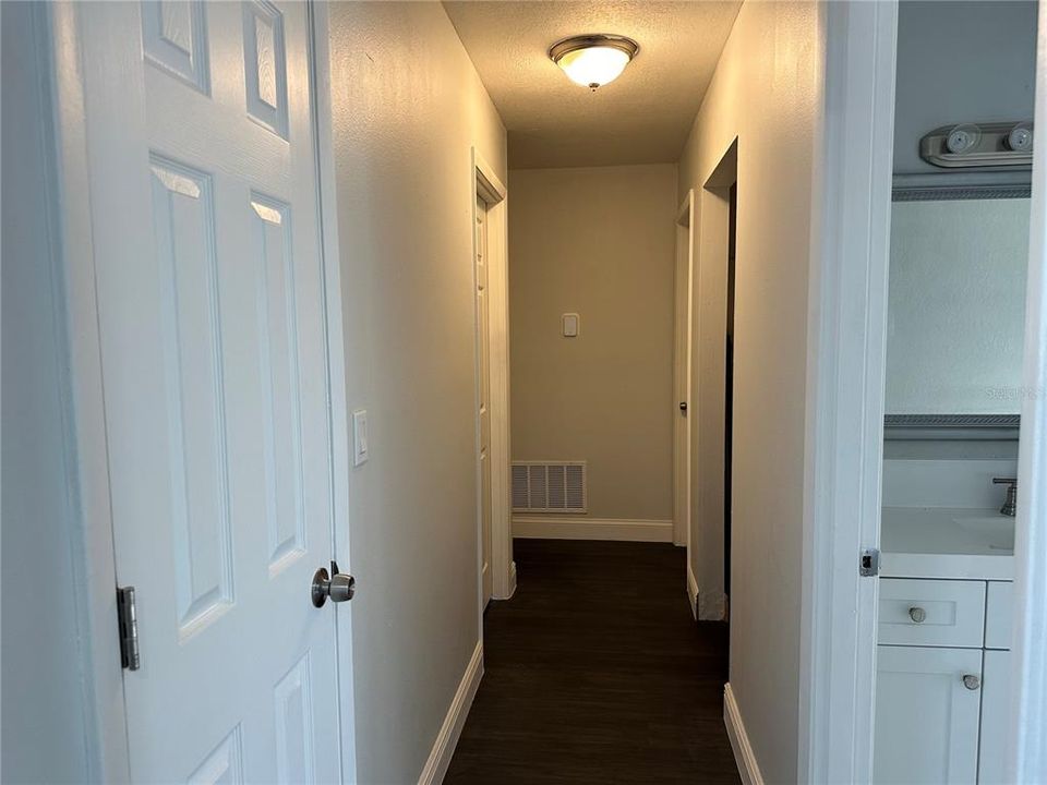 Hallway to bedrooms