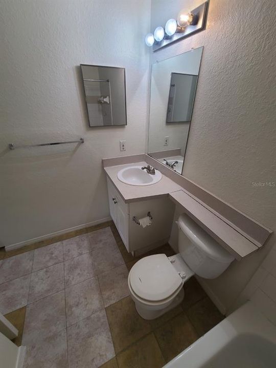 For Rent: $1,500 (2 beds, 2 baths, 1097 Square Feet)