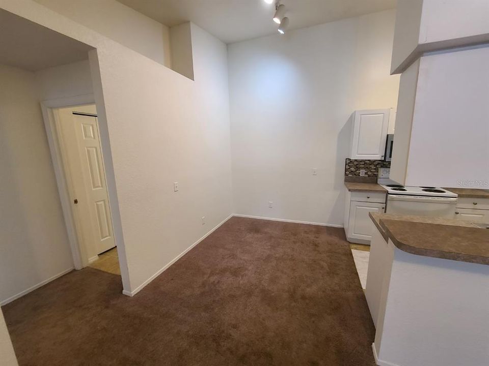 For Rent: $1,500 (2 beds, 2 baths, 1097 Square Feet)