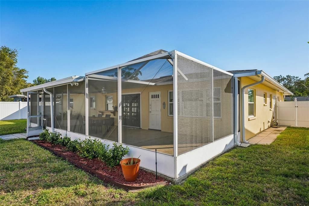 Active With Contract: $500,000 (3 beds, 2 baths, 1509 Square Feet)