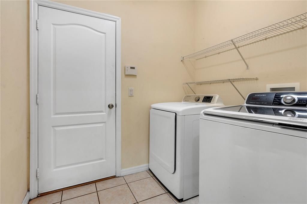 Spacious Laundry Room - Washer and Dryer Convey!