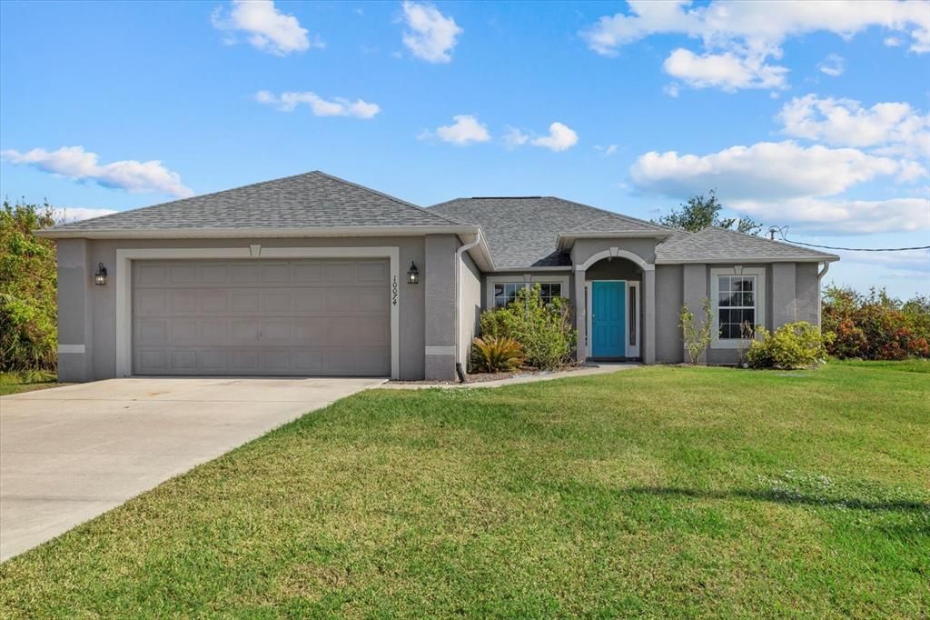 最近租的: $2,500 (3 贝兹, 2 浴室, 1859 平方英尺)