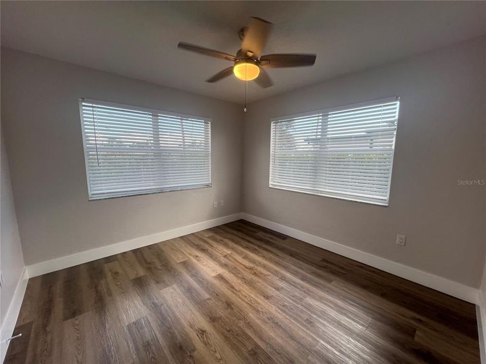 For Rent: $1,700 (2 beds, 2 baths, 990 Square Feet)