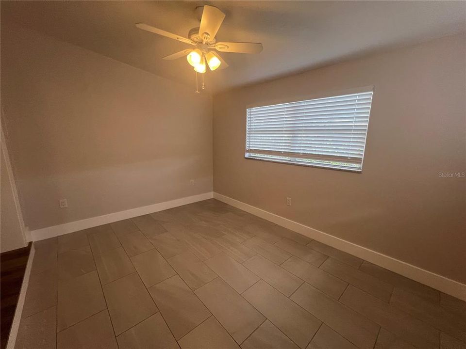 For Rent: $1,700 (2 beds, 2 baths, 990 Square Feet)