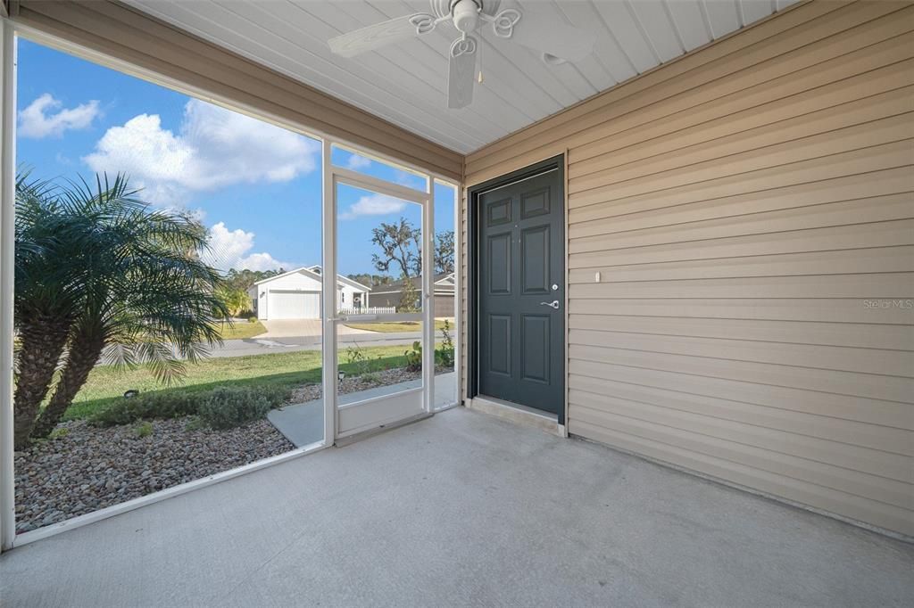 Screened Lanai at Entryway