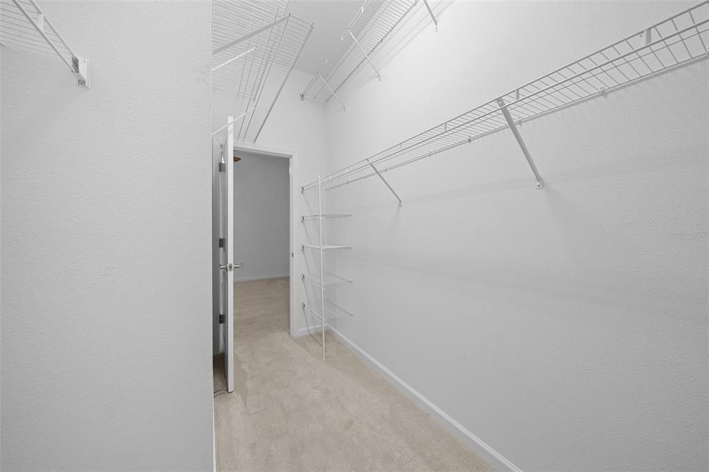 Walk in closet