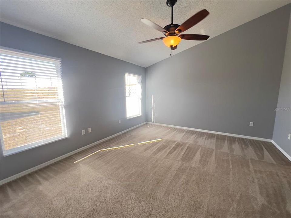 For Rent: $1,995 (3 beds, 2 baths, 1326 Square Feet)