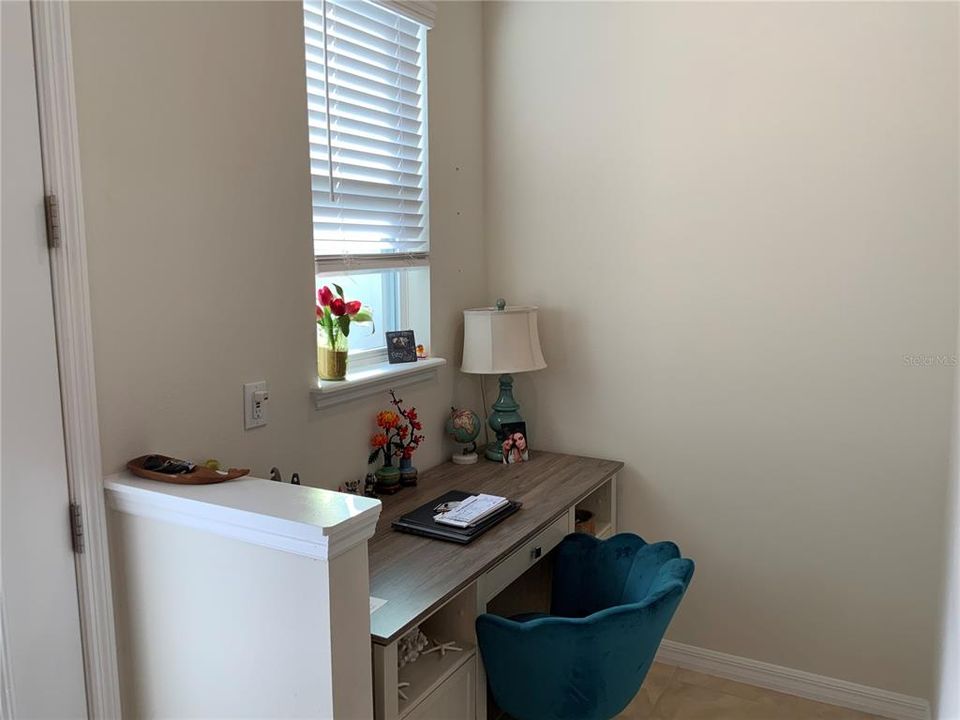 For Sale: $389,000 (2 beds, 2 baths, 1472 Square Feet)