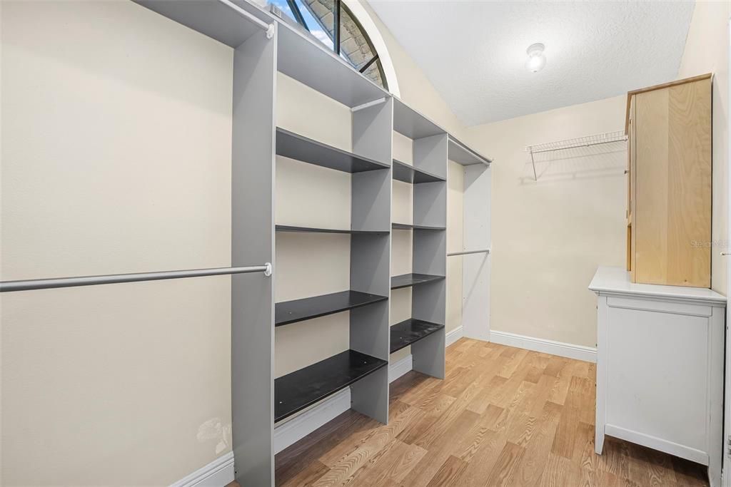 Walk in closet (master suite)