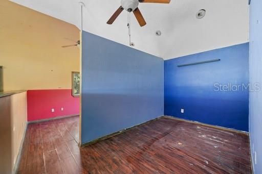 For Sale: $345,000 (3 beds, 2 baths, 2016 Square Feet)