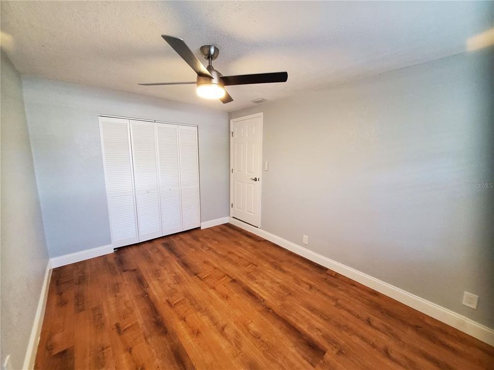 For Sale: $265,000 (3 beds, 1 baths, 1032 Square Feet)