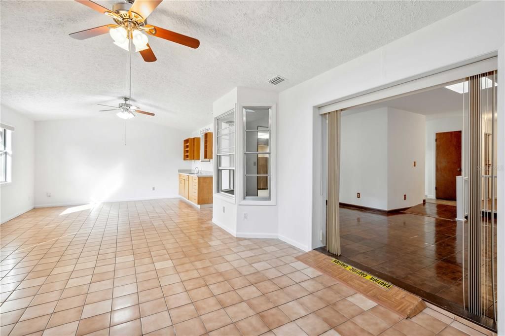 Active With Contract: $342,500 (4 beds, 3 baths, 2114 Square Feet)